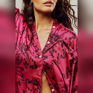 Free People Intimately Goddess Oversized Floral Loungewear Sleep Top Satin SMALL
